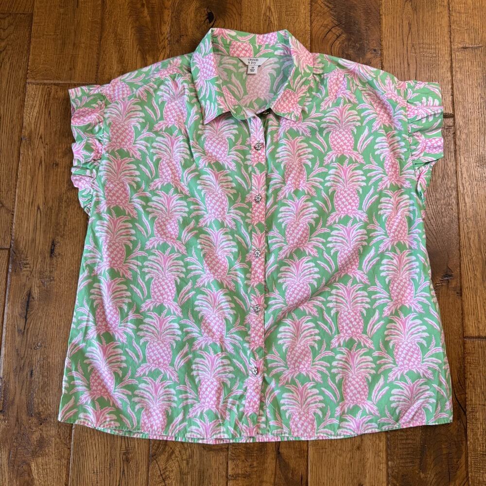 Crown & Ivy Flutter Sleeve Green and Pink Pineapple Button Down Blouse Size M